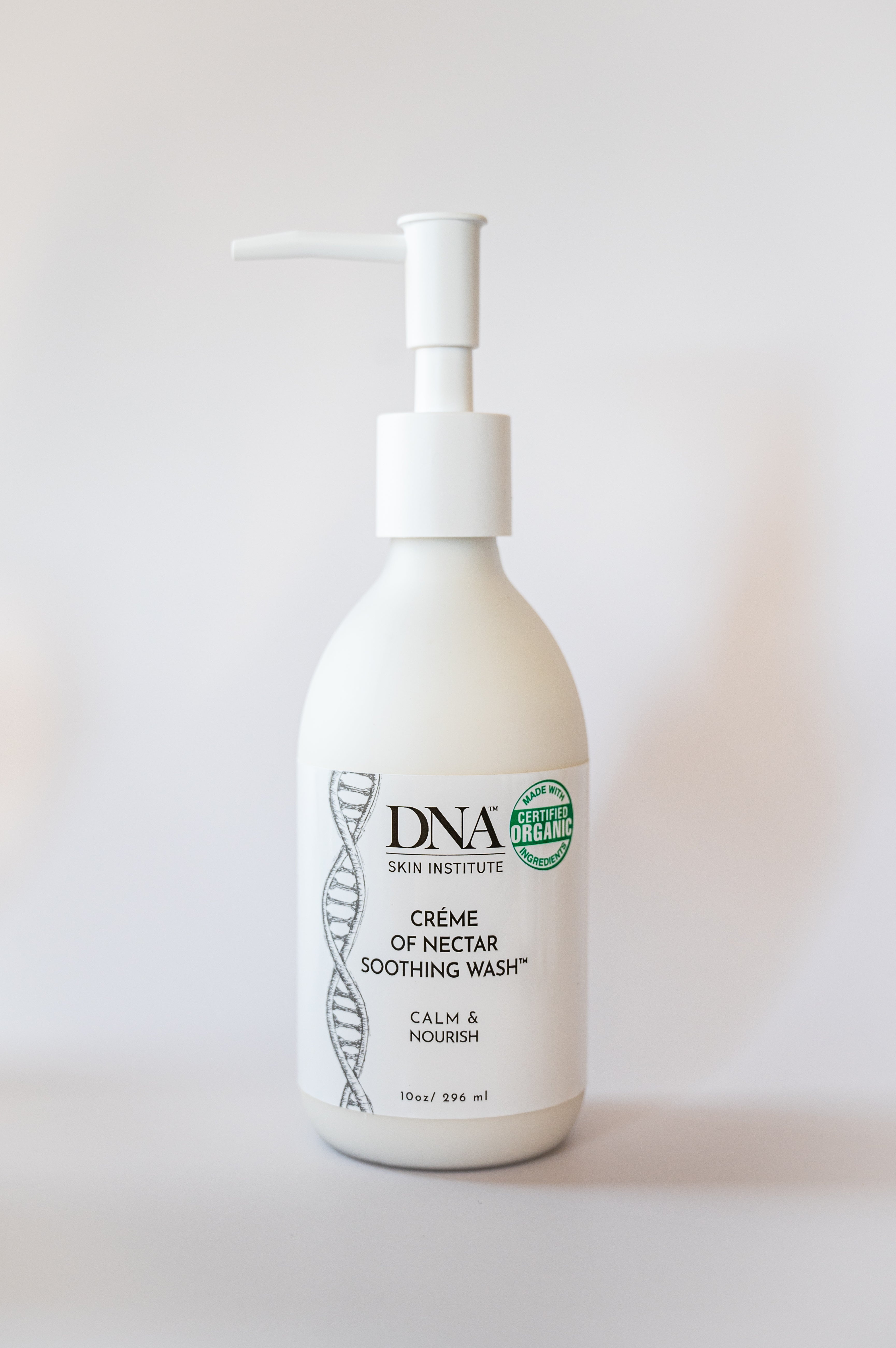 creamy cleanser with phytonutrients and healing botanicals toxin free
